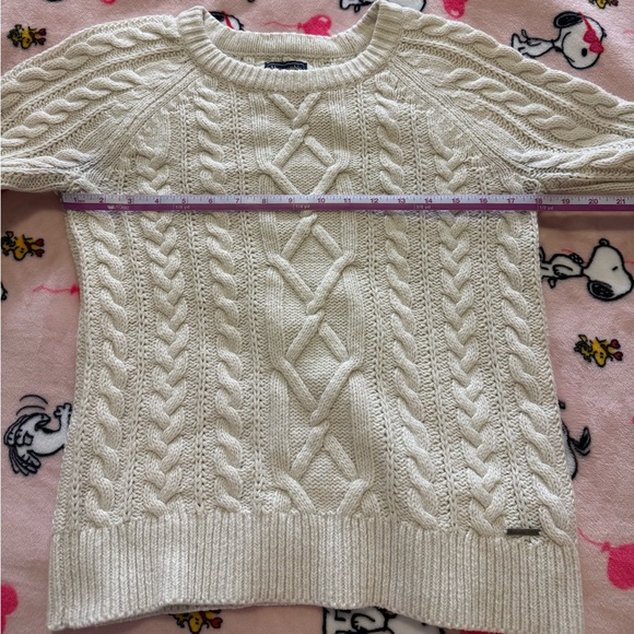 Abercrombie Cream White Chunky Cable Knit Sweater - Picture 9 of 9